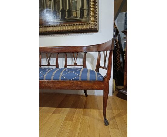 DIRECTOIRE WALNUT SOFA, LATE 18TH CENTURY