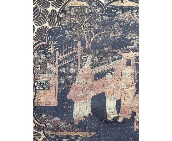 Hand-painted oriental lacquer tray with genre scenes, late 19th – early 20th century