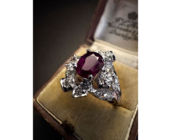 Anello  con  Rubino  e  Diamanti