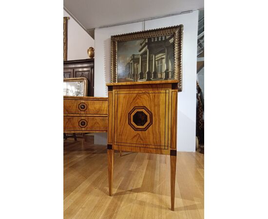 PAIR OF NEO-CLASSICAL STYLE CHEST OF DRAWERS, SECOND HALF OF THE 19TH CENTURY