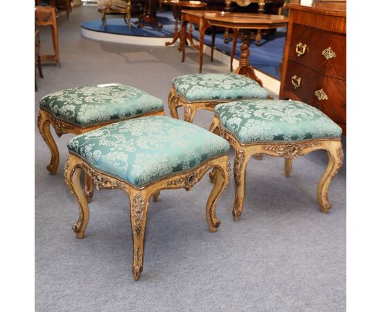 4 gilded and lacquered wooden benches from the 18th century