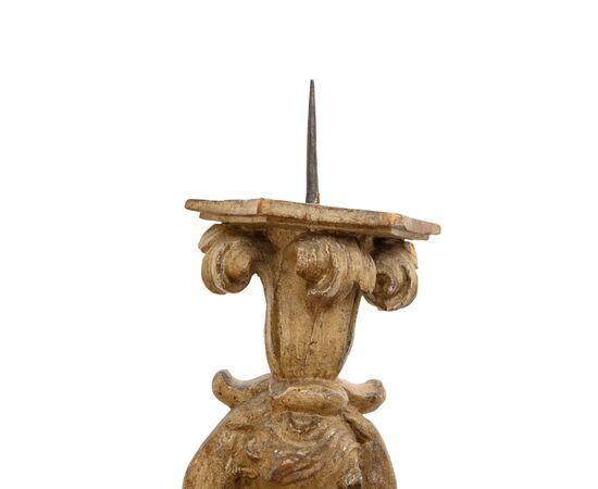 Pair of candle-holding putti