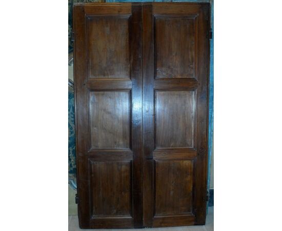 02 Pairs of doors in walnut and poplar