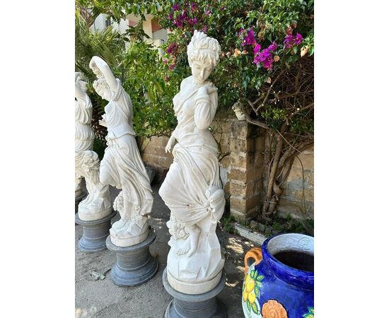 
Sculture in Marmo Le Quattro Stagioni