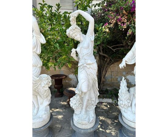 
Sculture in Marmo Le Quattro Stagioni
