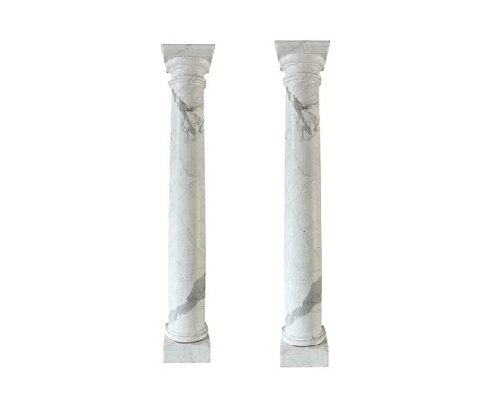 
Sontuosa Coppia di Colonne in Marmo di Carrara, XIX Secolo
