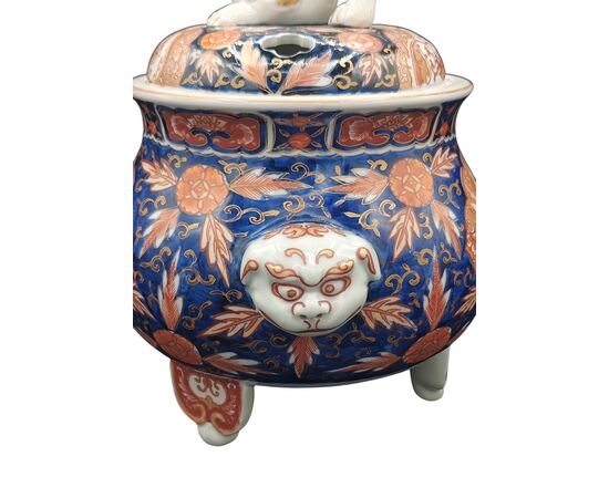 BRUCIAPROFUMI IN PORCELLANA IMARI - GIAPPONE - EPOCA MEIJI (1868 - 1912)