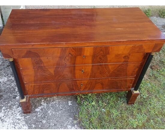 Empire chest of drawers