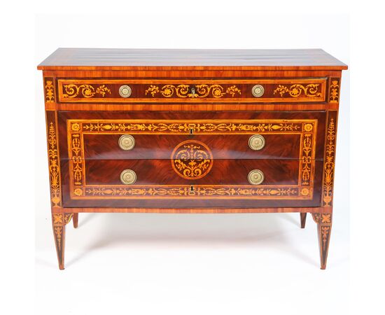 Rosewood veneered chest of drawers with boxwood, rosewood and stained maple inlays, Lombardy, late 18th century