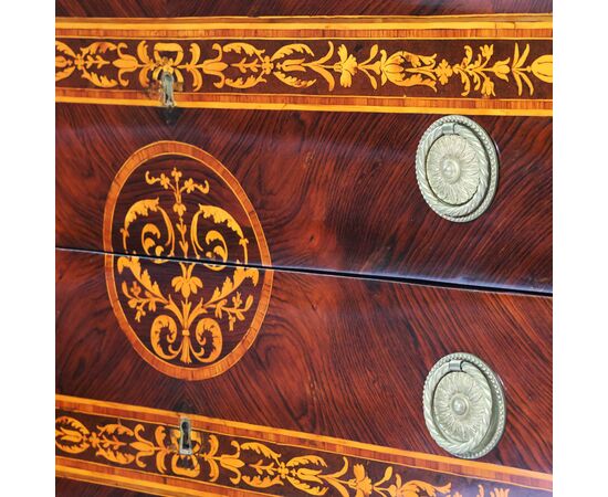Rosewood veneered chest of drawers with boxwood, rosewood and stained maple inlays, Lombardy, late 18th century