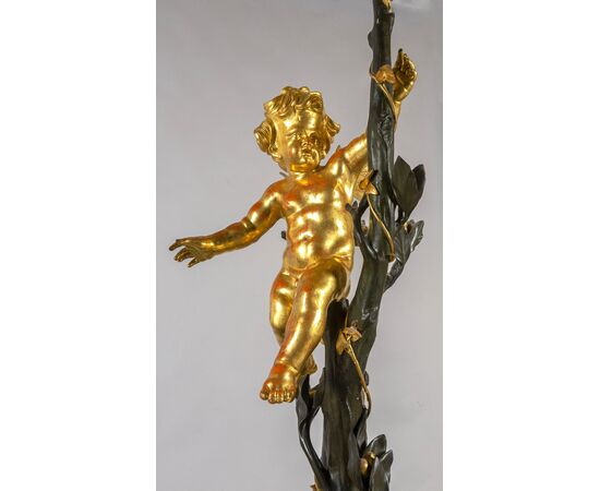 Coppia di grandi candelabri a quattro luci in legno laccato e dorato, Genova, primi anni del XIX secolo
