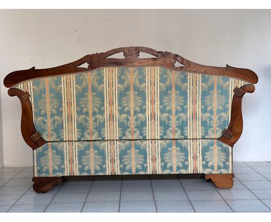 Lombardo Carlo X boat-shaped sofa. Restored 19th century