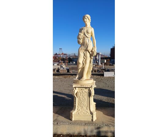 Statue quattro stagioni in ghisa con piedistallo