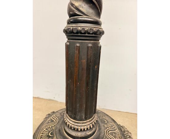 Antique neo-renaissance walnut column, carved in 1920, 122x28cm