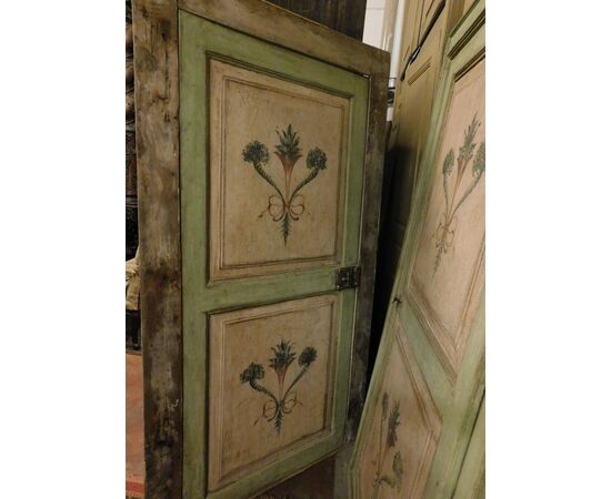 PTL367 - No. 2 Lacquered wooden doors with frame, 18th century, opening cm W 96 x H 202