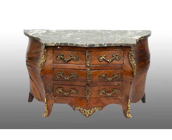 Small chest of drawers (model) in Napoleon III style in precious exotic woods with gray bardiglio marble top. France, early 20th century.
