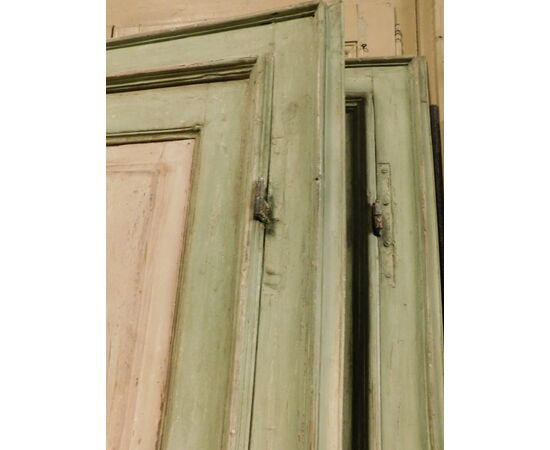PTL367 - No. 2 Lacquered wooden doors with frame, 18th century, opening cm W 96 x H 202
