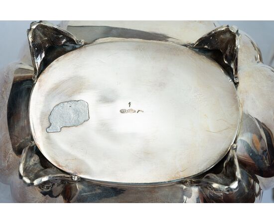 Servizio in argento antico stile Impero Napoletano appartenente alla prima metà del XX secolo.