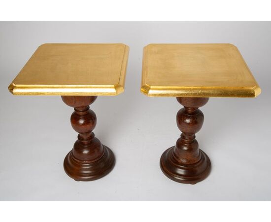 Coppia di tavolini con piano dorato - M/312 -