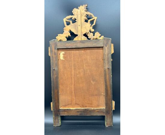 Specchio da Parete in Legno Dorato con Decoro Floreale – Napoleone III.