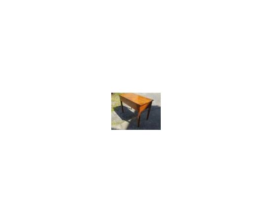 Table / Desk