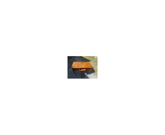 Table / Desk