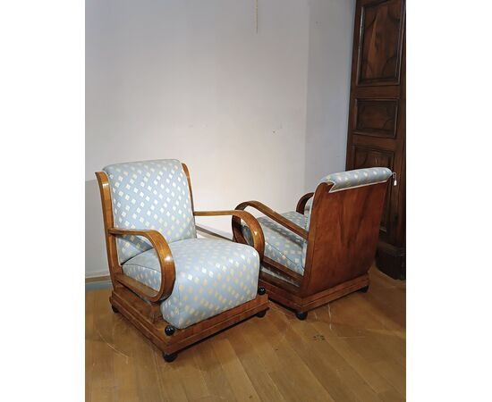 PAIR OF ART DECO ARMCHAIRS