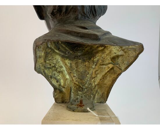 VINCENZO CINQUE "STREET URCHIN", BRONZE SCULPTURE, EARLY 20TH CENTURY
