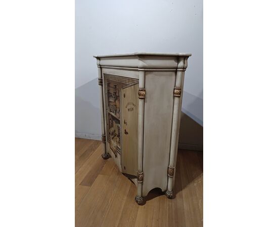 19th CENTURY TROMPE L'OEIL CUPBOARD