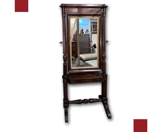 Psyche floor mirror in walnut, early 19th century