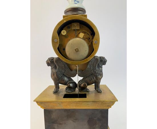 OROLOGIO DA TAVOLO A PENDOLO NAPOLEONE PRIMA META' DEL XIX SECOLO