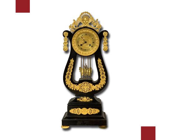 Neoclassical lyre clock from the late 18th century