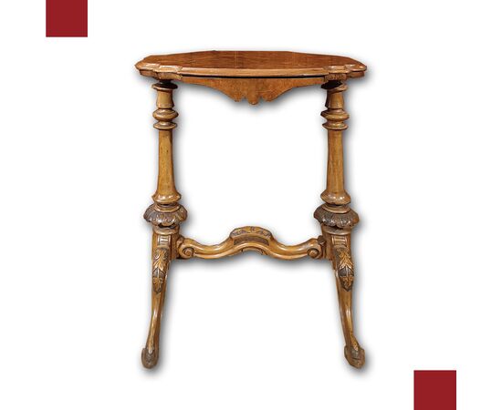 CARVED WALNUT TABLE EARLY 19TH CENTURY