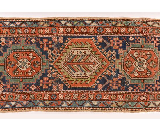 Old HERIZ runner - no. 863 -
