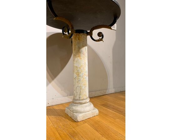 NEOCLASSICAL TABLE IN MARBLE AND SCAGLIOLA LATE 19TH CENTURY