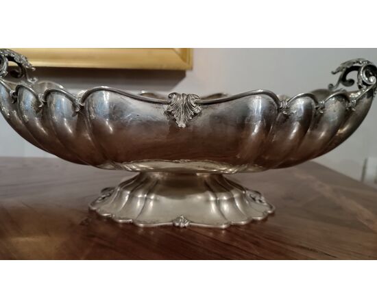 LATE 19TH CENTURY SILVER CENTERPIECE