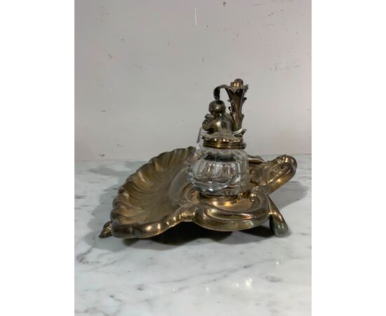 SILVERED BRONZE DESK INKWELL, FIRST HALF OF THE 19TH CENTURY