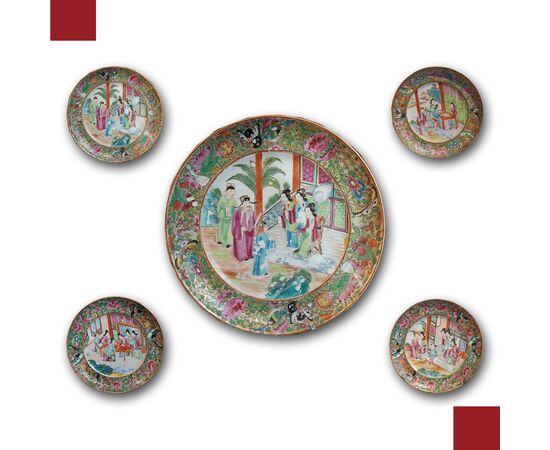 FIVE CHINESE PORCELAIN PLATES