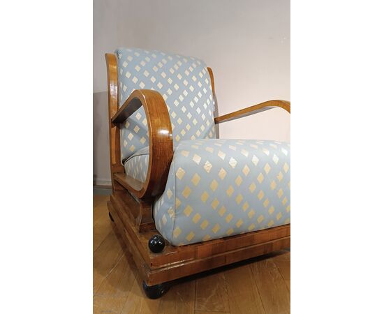 PAIR OF ART DECO ARMCHAIRS