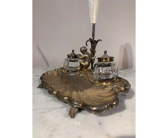 SILVERED BRONZE DESK INKWELL, FIRST HALF OF THE 19TH CENTURY