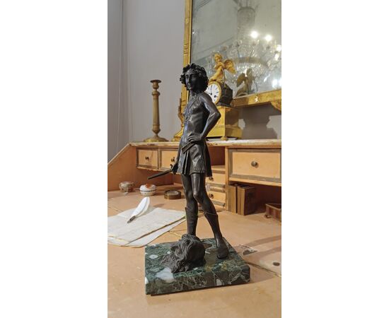 BRONZE SCULPTURE DAVID AND GOLIATH WITH MARBLE BASE LATE 19TH CENTURY