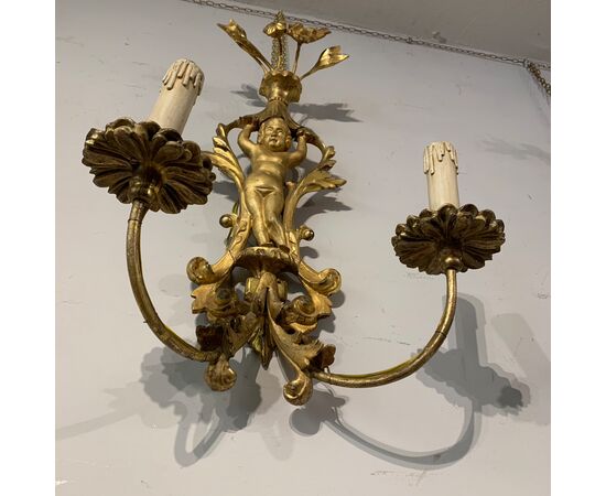 COPPIA DI APPLIQUES IN LEGNO INTAGLIATO E DORATO, META' DEL XIX SECOLO