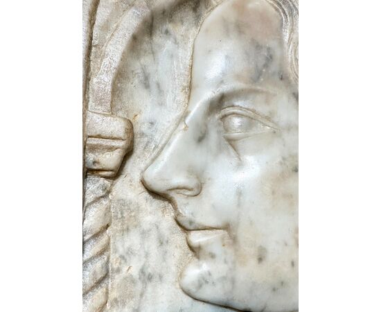 Marble plaque attributable to Dossena late 19th century