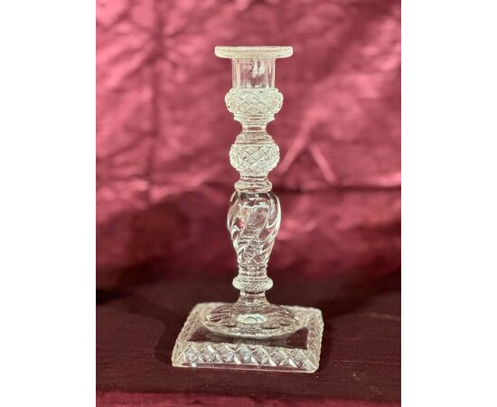 PAIR OF EARLY 20TH CENTURY CRYSTAL CANDLESTICKS
