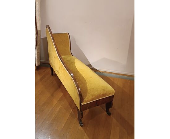 Small Charles X dormeuse, first half of the 19th century.