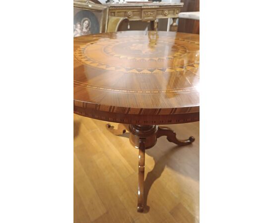 Inlaid Rolo table, first half of the 19th century