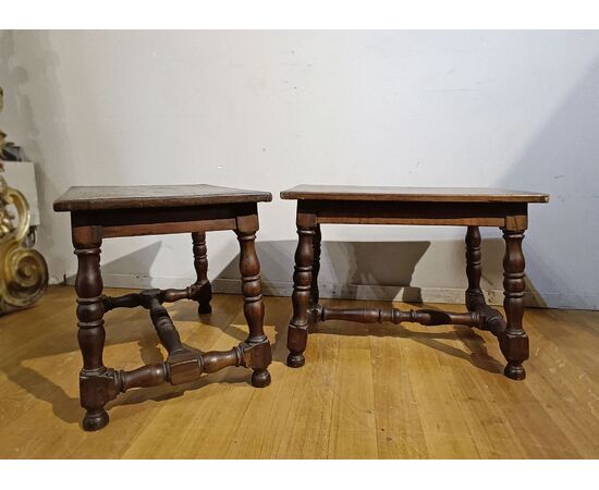 PAIR OF LOUIS XIV STOOLS LATE 17TH CENTURY