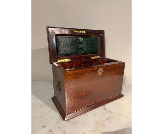 LATE 19TH CENTURY ENGLISH TRAVELING DESK