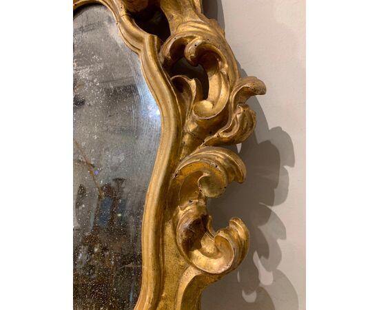PAIR OF MID-18TH CENTURY MIRRORS WITH SHELF