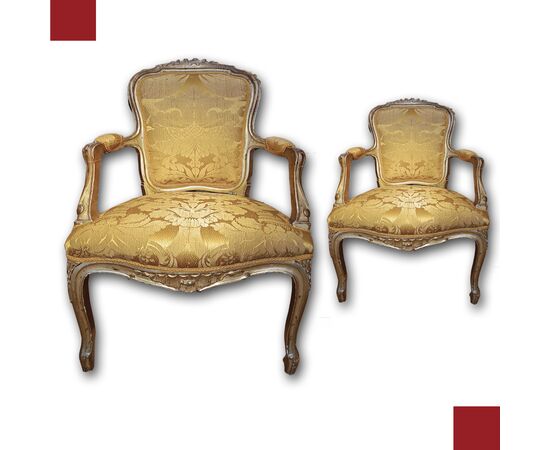 PAIR OF GILDED ARMCHAIRS IN 18TH CENTURY STYLE